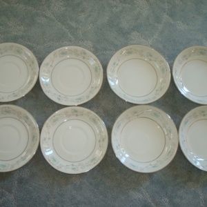 4 PLATES & 4 MATCHING BOWLS CHINA YAMAKA